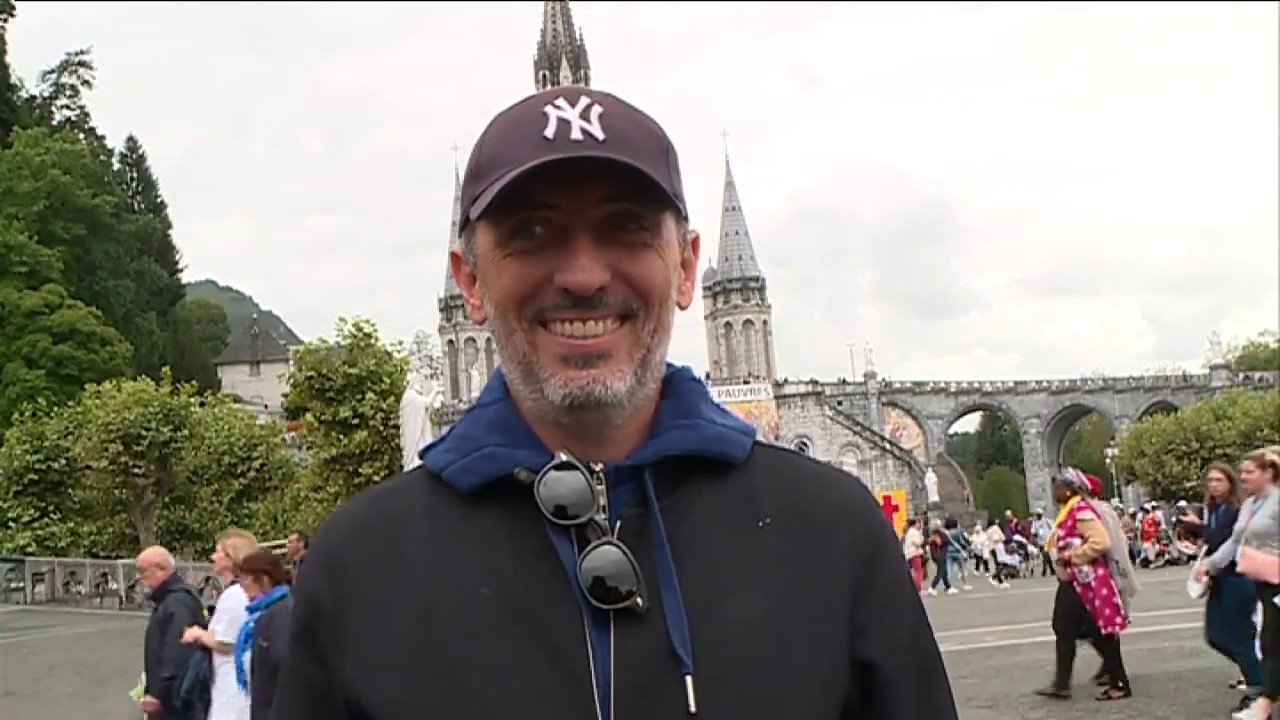 Gad Elmaleh raconte sa première fois à Lourdes occitanie esl