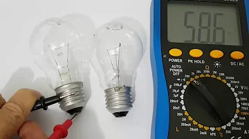 Como descobrir a resistência elétrica de uma lâmpada?