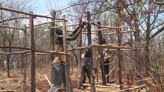 Les Sud - Soudanais Continuent D’affluer En Ouganda, Au Kenya, En Éthiopie Et Au Soudan.