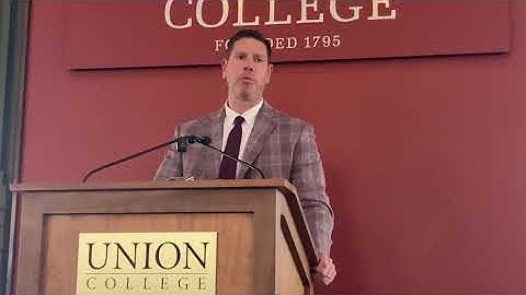 Dutchman Shoes, Liberty League title on line for Union, RPI football teams: Union coach Jon Drach