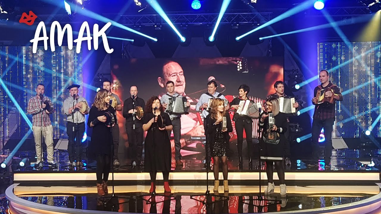 AMAK | Kopla Berriak / Mendiko osasuna 