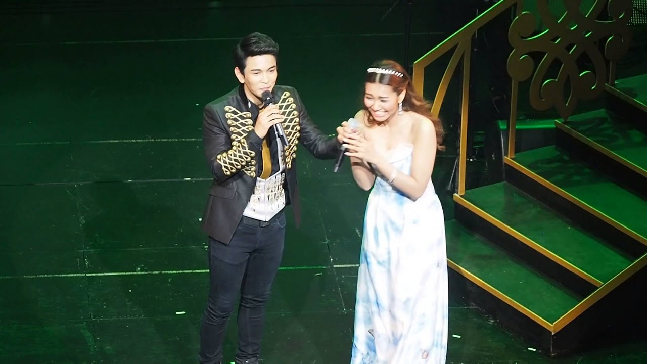 GG แย่งไมค์+สิ่งของ