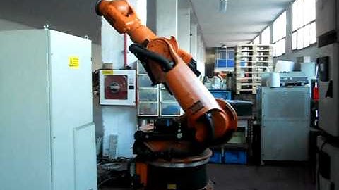 Used industrial robot Kuka KR350/2 control KRC1A @ www.eurobots.net