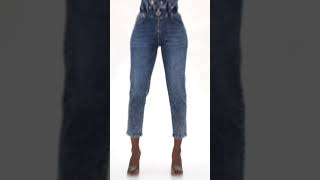 From laid-back to luxe, our jeans and leather pants fit every mood!