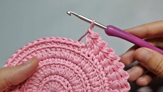 :   !     !     | Crochet border