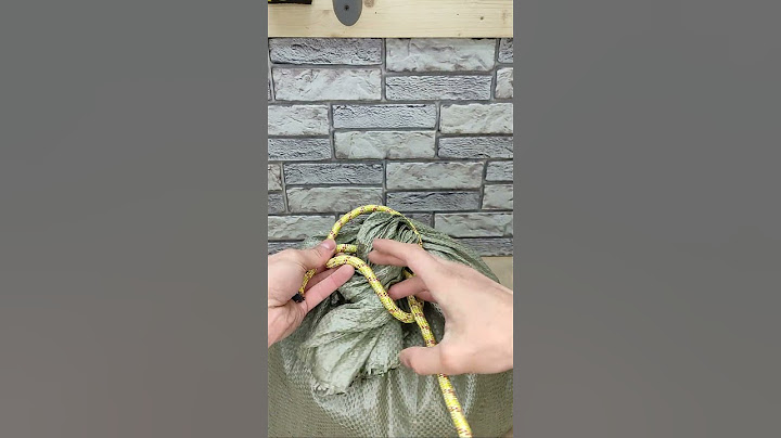 Обязательно запомни эту хитрость! Как можно легко и быстро завязать узел на мешке? #shorts
