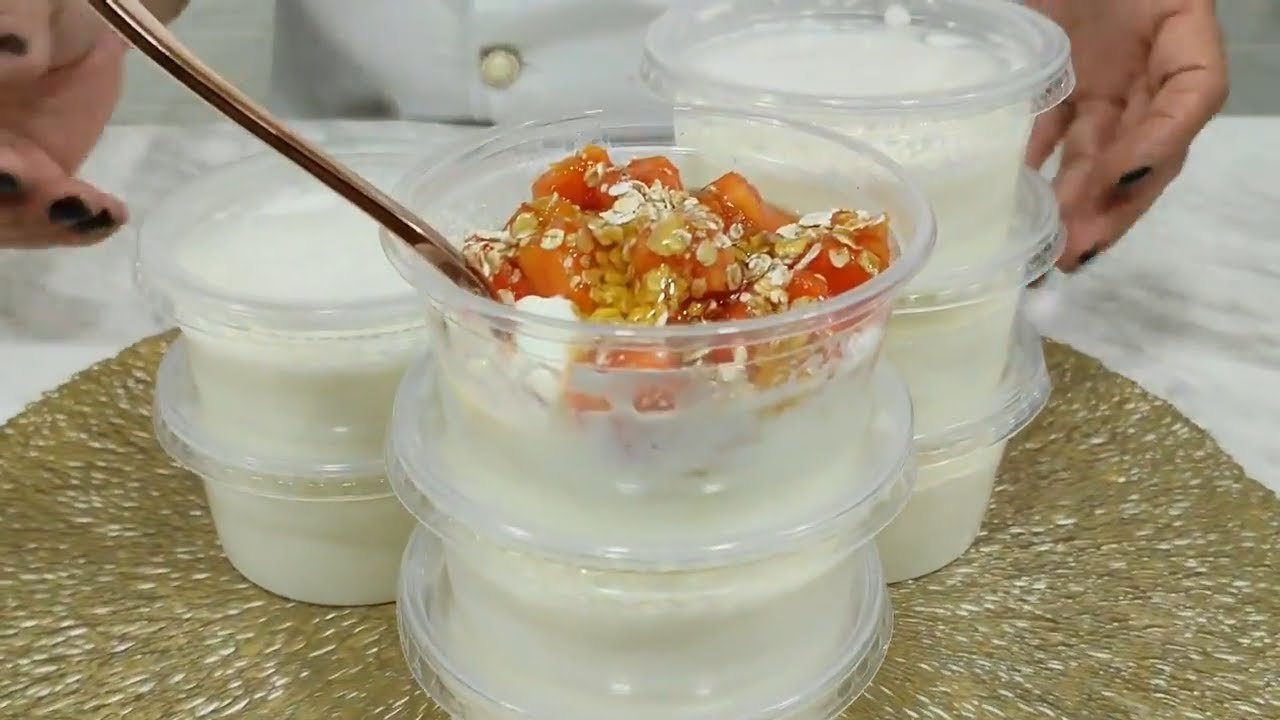 Esse iogurte caseiro fica melhor que o do mercado 😍🥛 |