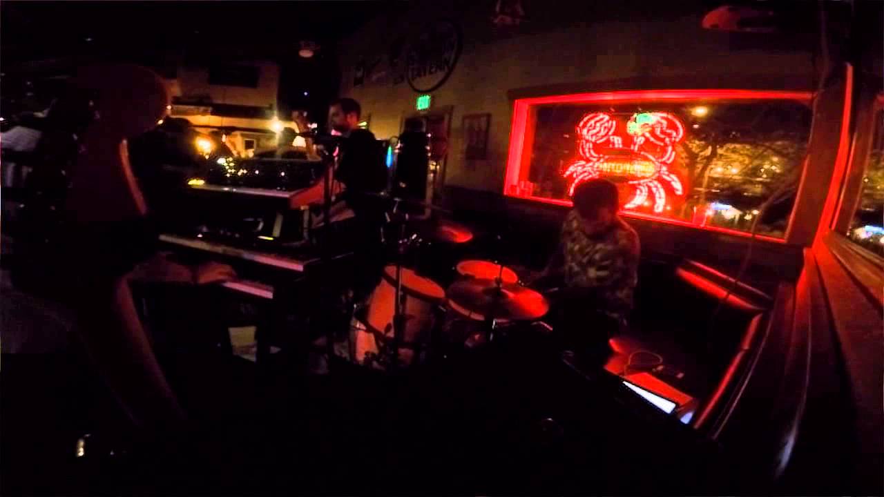 Dr. SteeleGude "Buckets of Rain" (Live the Filling Station, 4/3/15) YouTube