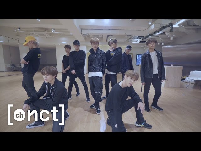 NCT 127 엔시티 127 'Simon Says' Dance Practice class=