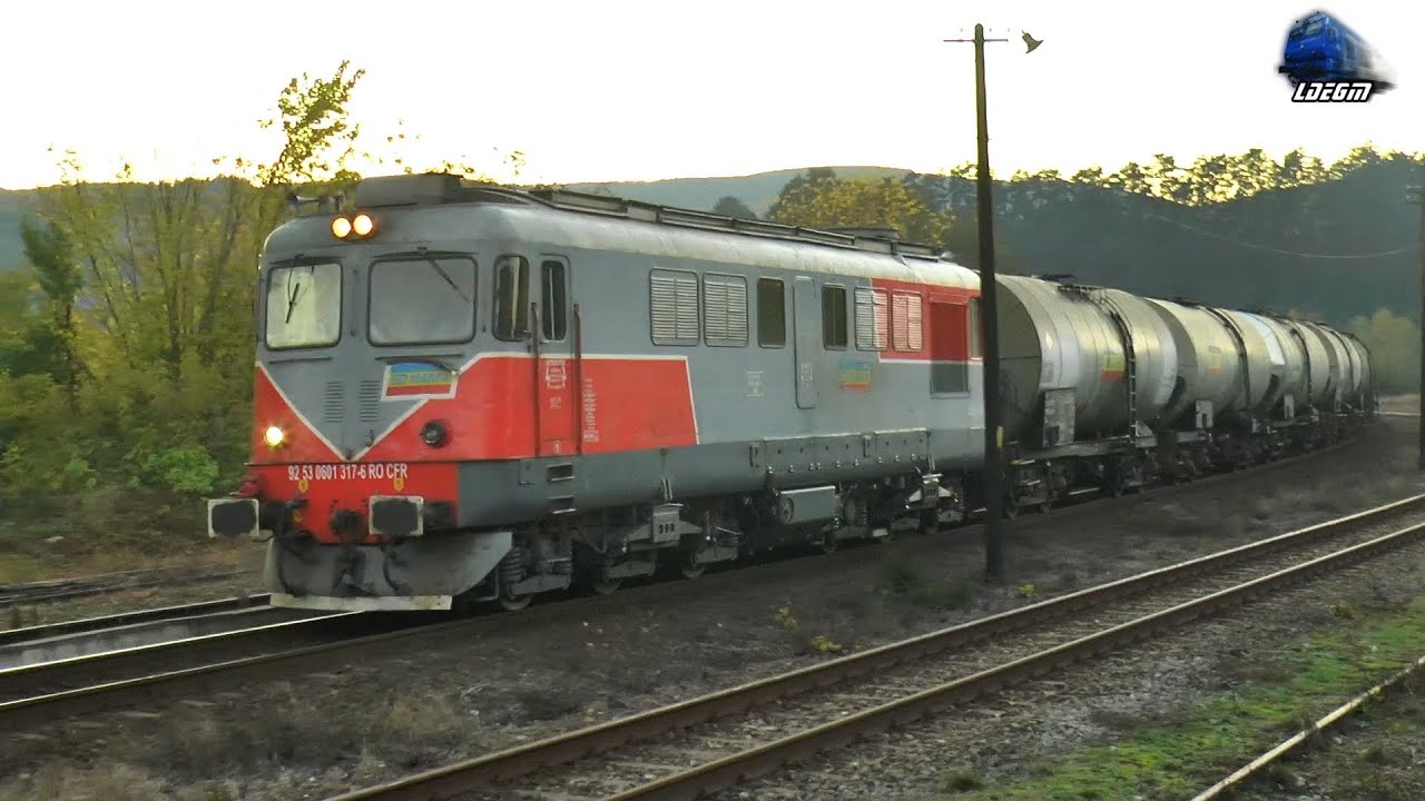 Tren Încărcat cu Țiței CFR MARFĂ Heavy Oil Train in Gara Bratca Train Station - 17 October 2021