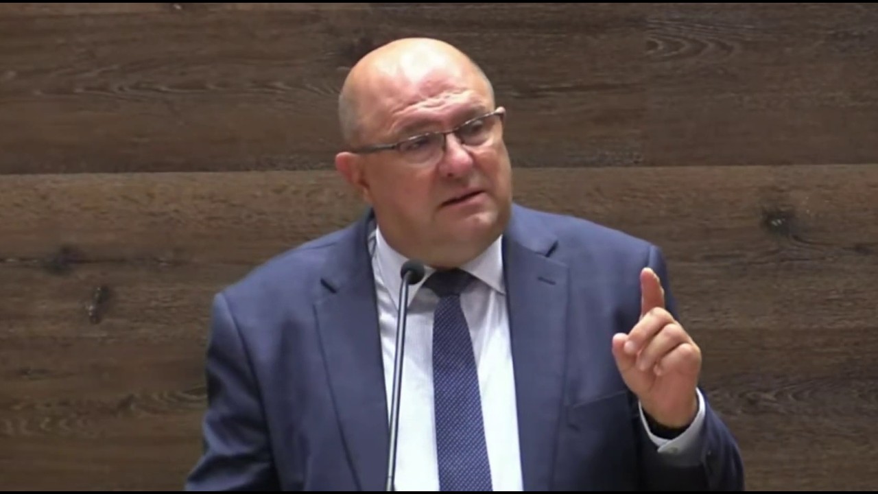 Liviu Axinte - Așteptând revenirea lui Hristos