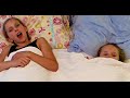 Learn english words frozen bedroom with sign post kids