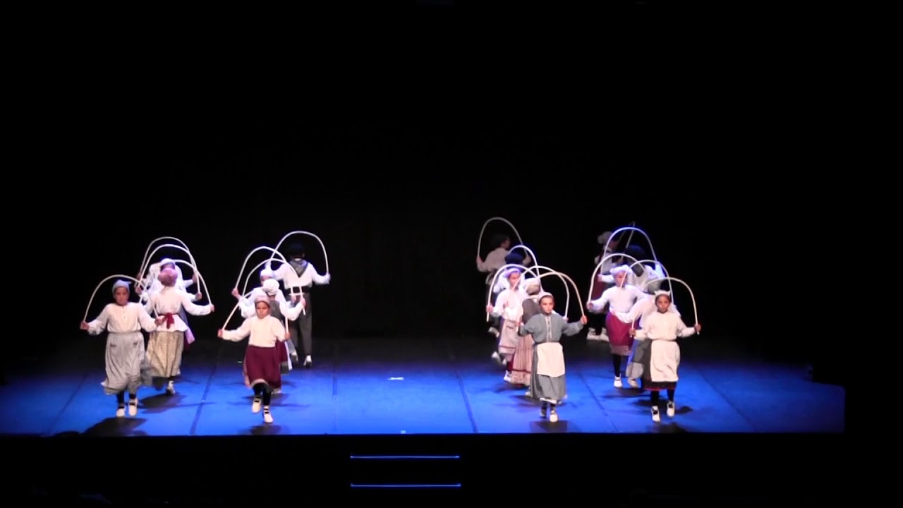 Udal Dantza Eskolako ikasleen ekitaldia2 (2018)