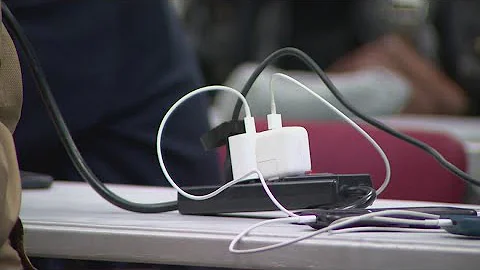 Extended headlines | Xcel works to restore remaining power outages in Colorado