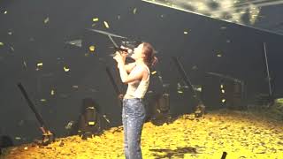 Sigrid. 'High Note.'  Wembley Arena. Nov. 2022.