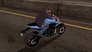 Andando de moto no GTA san Andreas modificado