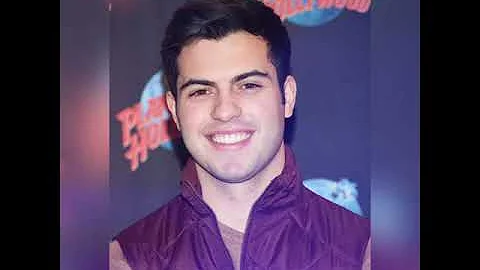 🙂David Castro🙂