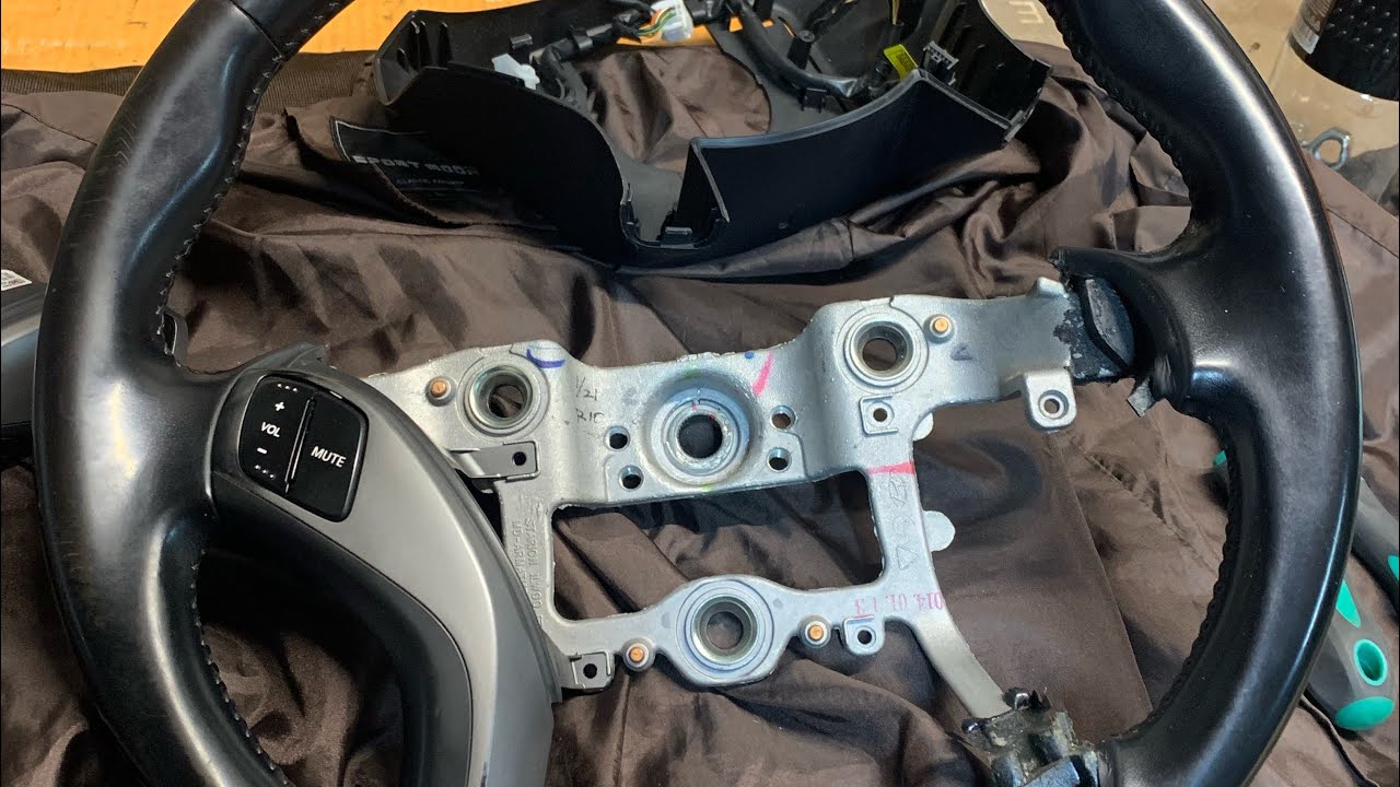 Снятие и полная разборка руля, Hyundai Elantra 5 MD. - YouTube