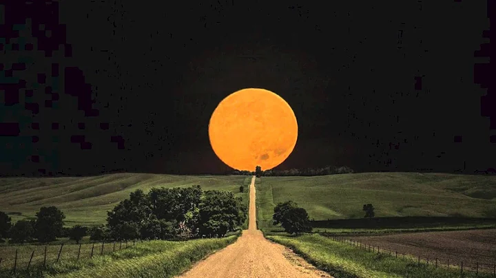 Tracy Lawrence - Somewhere Between The Moon and You
