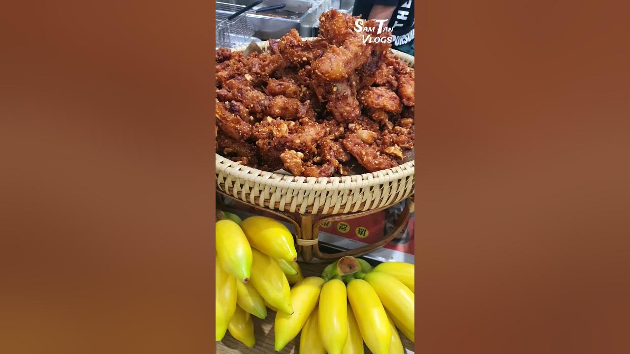 Popular stalls Fried Banana Fritters Talad Thai Banana at Thai