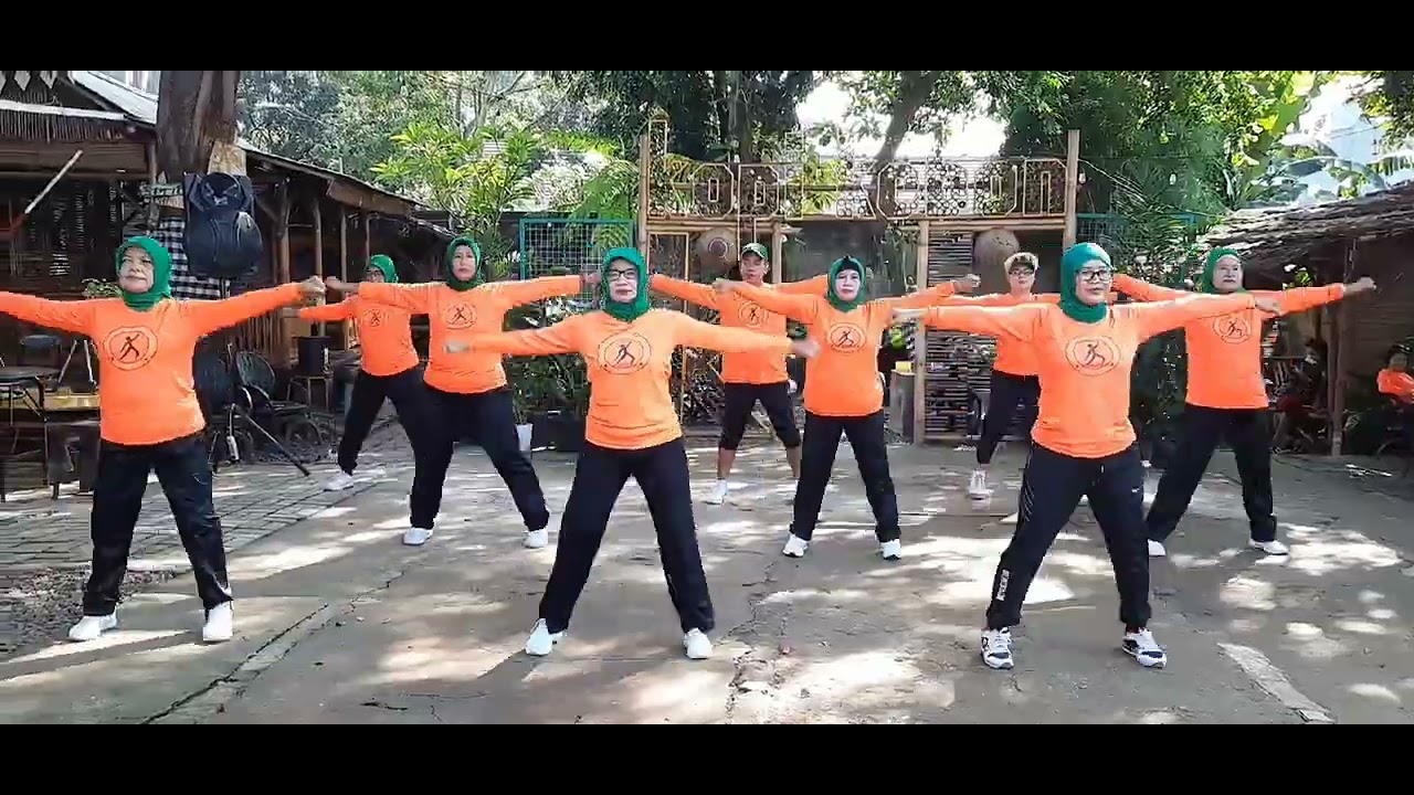 Senam Lansia Jantung Sehat (SLJS) Gerakan Pemanasan// Ricky & IPSELA P. Betung