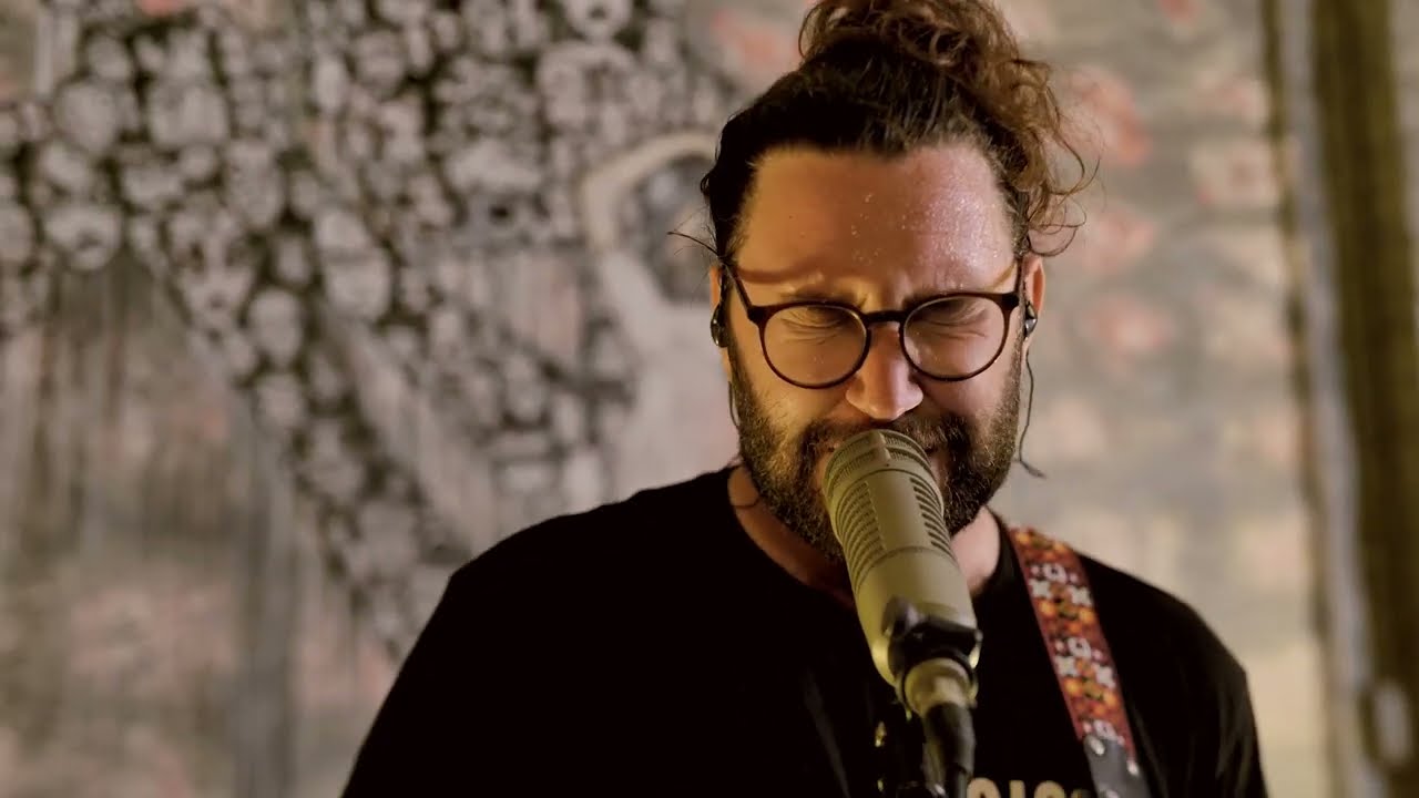 Gang bang kop sik Gestapo kiyimidagi ayolning videosi