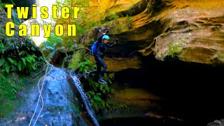 Twister Canyon - Newnes Plateau - Lithgow - Blue Mountains Canyoning - 4K