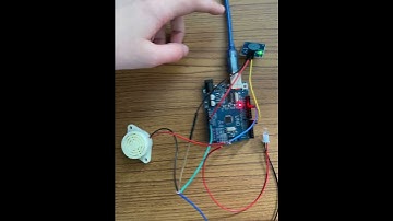 Arduino Uno_Touch Led+蜂鳴器