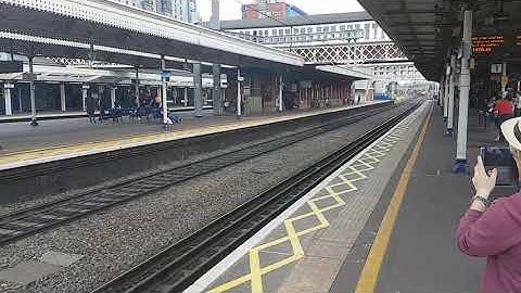 Pair of IET 800s passing Slough at Speed