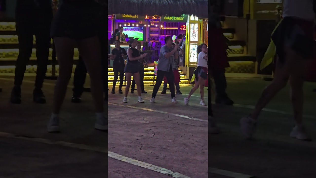 Senor Frogs Fiesta | Mexican Food, Music & Dance | Travel Vlog