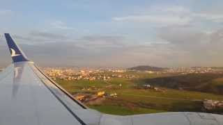 Landing At İstanbul Sabiha Gökçen International Airport (SAW) B737-700 Landing At İstanbul Sabiha Gökçen International Airport (SAW) B737-700