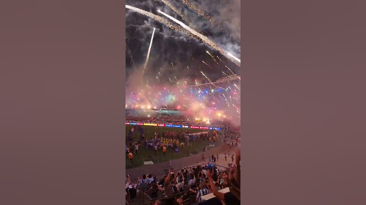 Racing fans with an incredible atmosphere vs Corinthians for the Copa Sul Americana!