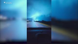 Car Narrowly Avoids Huge Chunk of Flying Debris as Powerful Tornado Hits in Oklahoma