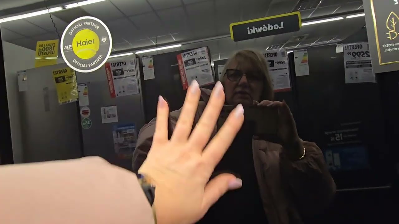 Дуже важко вибрати холодильник.  Але є 3 необхідні характеристики для вибору.