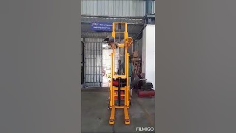 Semi Electric Stacker