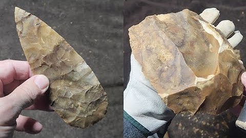 2043 - Inconsistent Chert #flintknapping