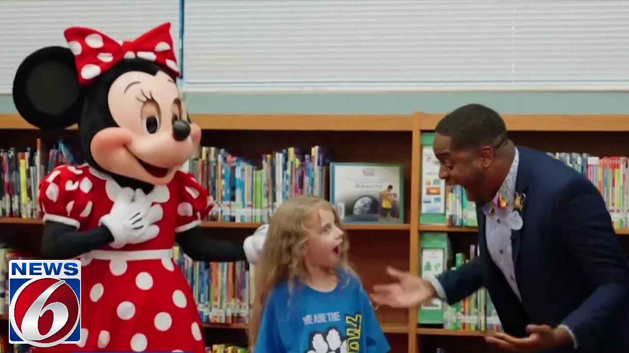 make-a-wish-recipients-gets-a-royal-celebration-at-disney-world-youtube