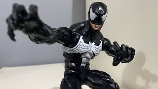 Marvel Legends Venom 85th Anniversary Figure Review