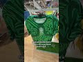 Comprando o presente do Tiago