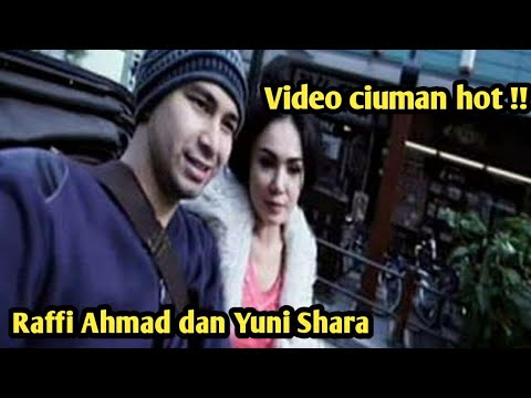 ciuman mesra raffi Ahmad dan yuni Shara di Jepang