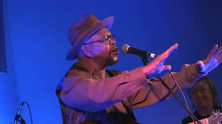 Keep On Playing The Blues - Larry Garner & the Nor...