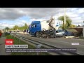 Новини України: у Козині досі обмежений рух транспорту через ранкову ДТП