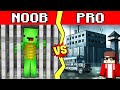 JJ And Mikey Compete To Clear Each Other's PRISONS In Minecraft - NOOB VS PRO CHALLENGE - Maizen