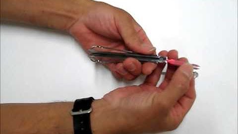 Reflex wound clip applier loading