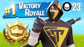 Winning in Solos!! // Pro Fortnite Player // 2200 Wins (Fortnite Battle Royale Gameplay)