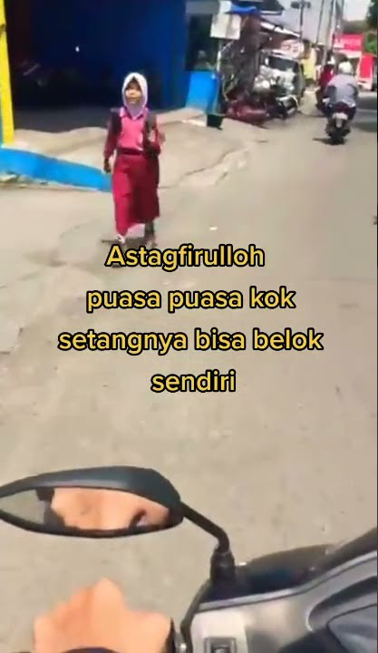 Kocak !! Motor Belok ke Warteg Saat Puasa