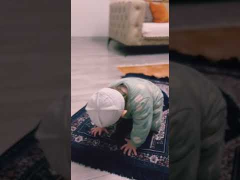 Baby Trying To Pray Namaz|| salah || salat ♥️ #shorts #naat#islam#status