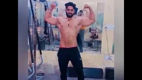 kasoote chore jaat ke Attitude song