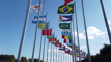 【4K. Seoul】 Multi-national flags waving in the strong wind