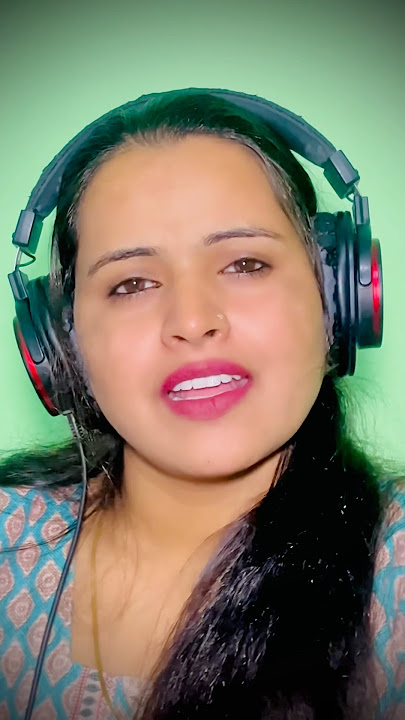 Meri Tarah Tu bhi 🥰 #youtubeshorts #ytshorts #hindisong #bollywood #trending #viral #explore #fyp